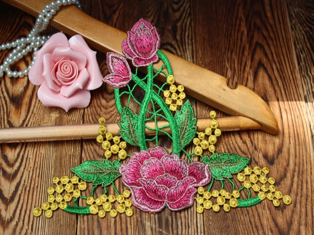 

10 PCS 19*14.5cm DIY Floral Embroidered Lace Applique for Garment Decoration Lace patch BY21L11D79