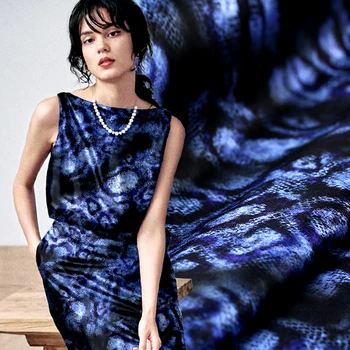 

105CM Wide 19MM Blue Snake Skin Print 94% Silk 6% Spandex Stretch Smooth Silk Satin Fabric for Dress Shirt Scarf E970