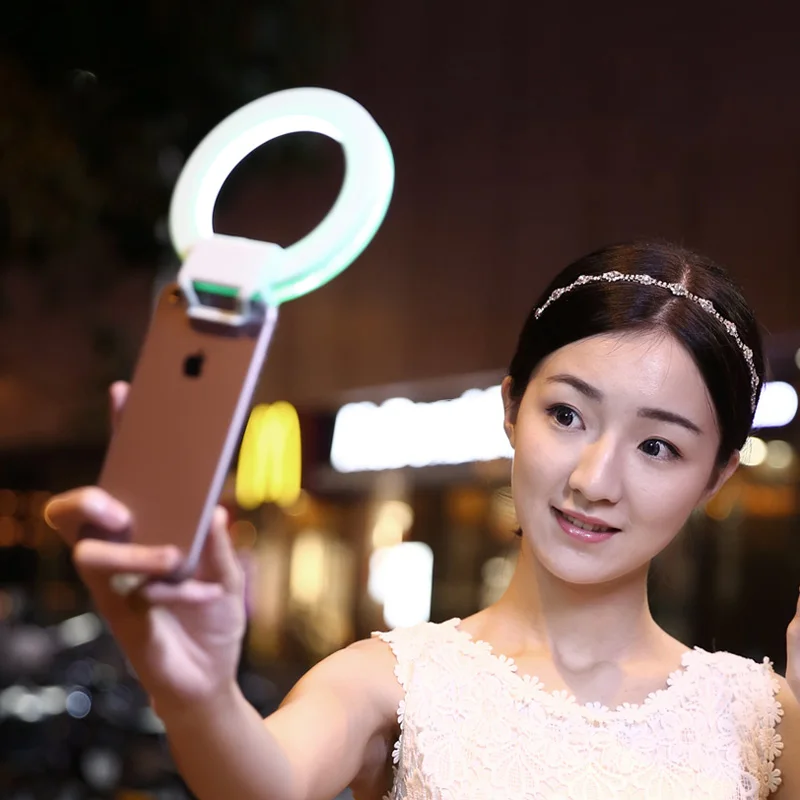 Ulanzi ISF LED Selfie Ring Light Supplement Brightness Beautify Photography Video Light Universial Clip-on for iphone X 7 Xiaomi