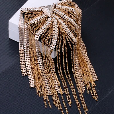 2pcs Luxury Handmade Fashion Tassel Chain Shoulder Board Badges Beads Fabric Metal Epaulette Military Pin on Brooch Medal