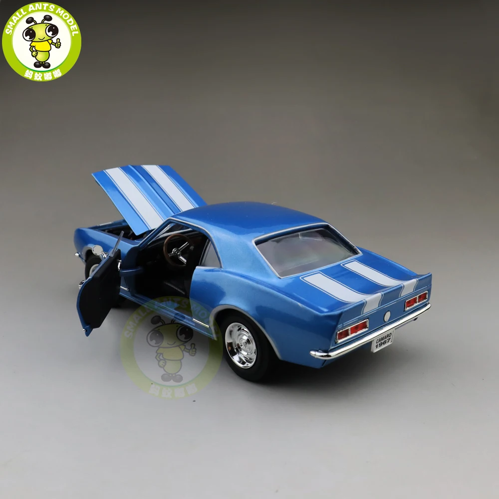 1/18 1967 Chevrolet CAMARO Z28 Road Signature Diecast Model Car Toys Boys Girls Gift