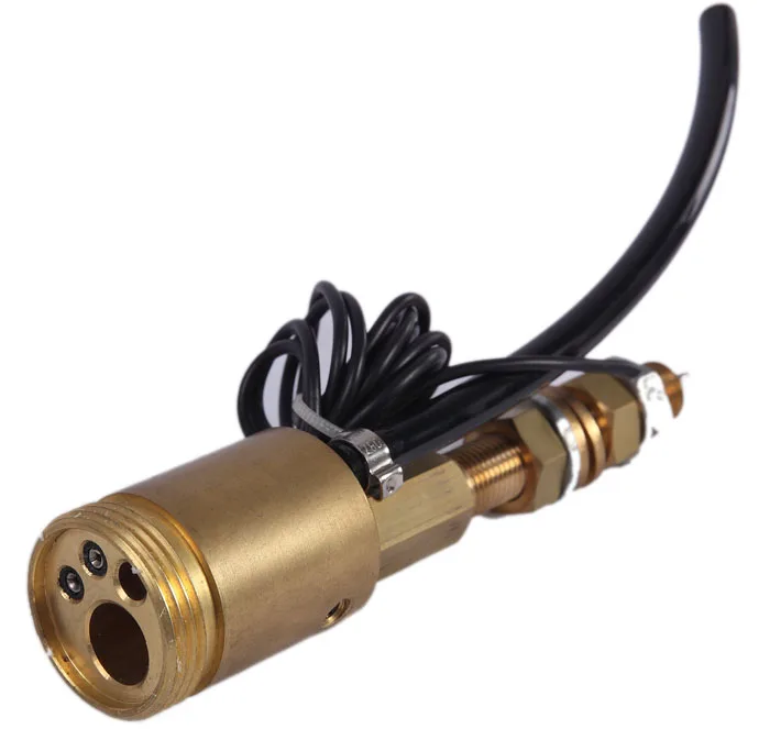 

European welding gun interface for wire feeders for welding machine