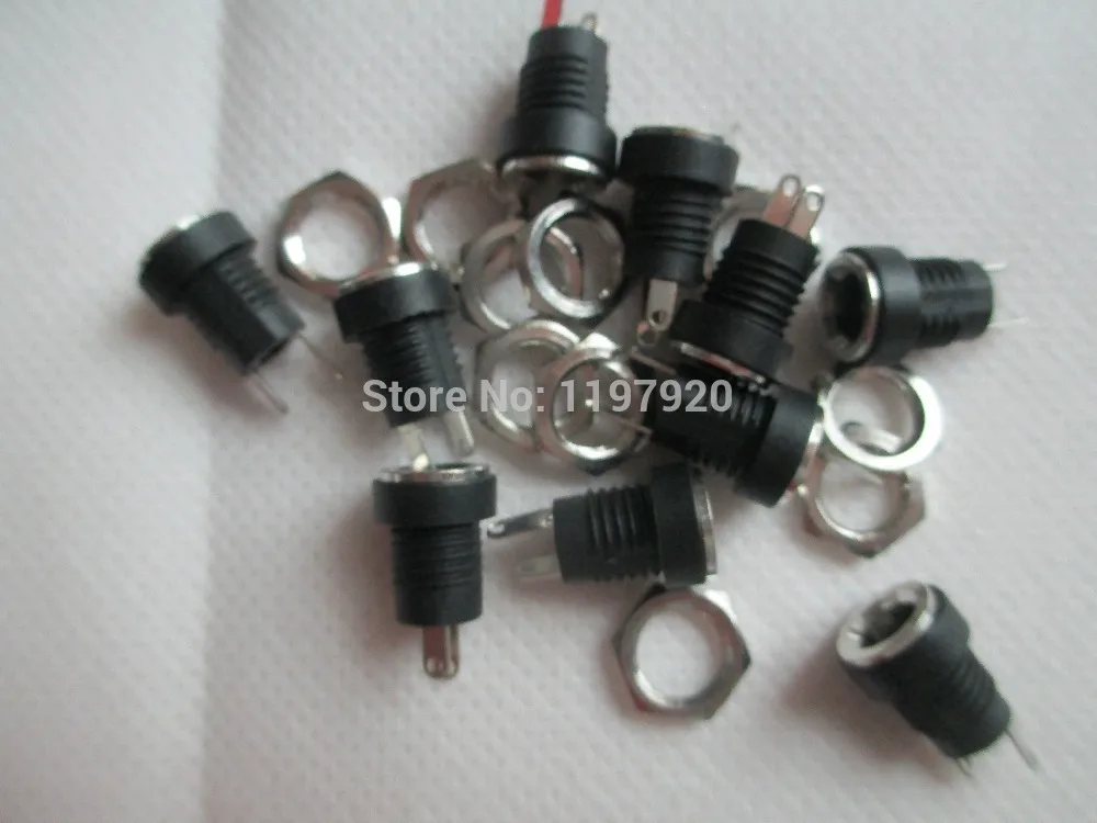 

Fixmee 10x Panel Classis Mount DC 12V 3A Socket Charger Power Jack Plug 2 pin 2.5*5.5MM