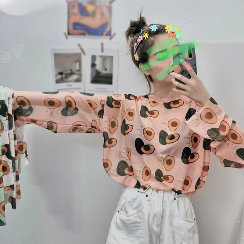 

019 new Women's Retro Casual O Neck Avocado Print Long Sleeve Loose Perspective Sun Protection T-Shirt