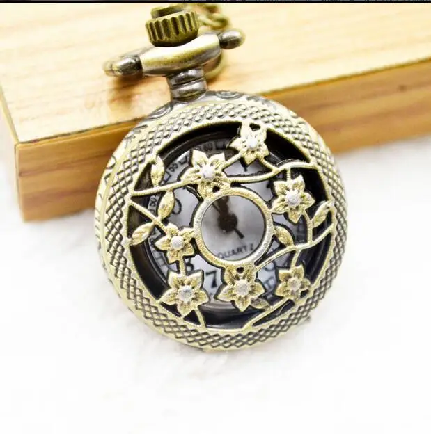 

New Bronze antiques Hollow flowers quartz woman and girl gift mini pocket watches chain PBO258