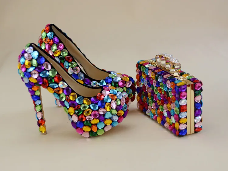 Разноцветные свадебные туфли с украшением в виде кристаллов и сумочки в комплекте; модные женские туфли-лодочки; вечерние модельные туфли на высоком каблуке; большие размеры - Цвет: 14cm shoe with bag