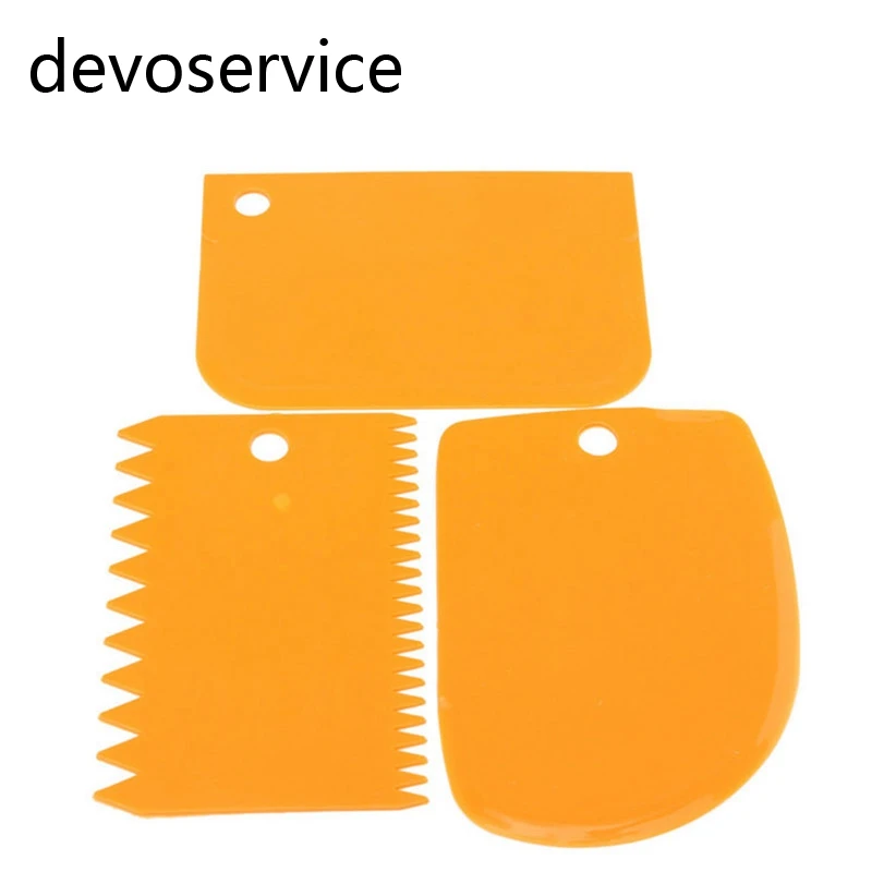 

New 3Pcs/Set Plastic Dough Icing Fondant Scraper Cake Decorating Baking Pastry Tools Plain Smooth Jagged Edge Spatulas Cutters