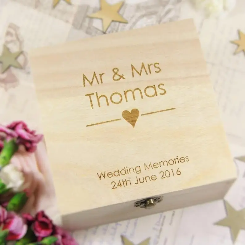 Индивидуальное и гравированное деревенское свадебное воспоминание коробка Индивидуальный Логотип свадебные подарки коробка для хранения день рождения ювелирные изделия коробка для хранения