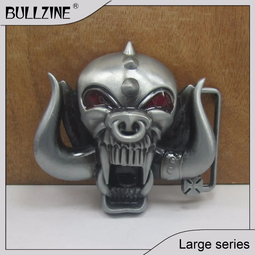 

The Bullzine Fashion SKULL head belt buckle with pewter finish FP-02755 suitable for 4cm width snap on belt