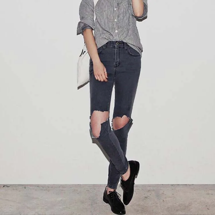 Amazon's new spring and summer European style high-waisted knee hole washed jeans Slim child beggars pants feet tide |