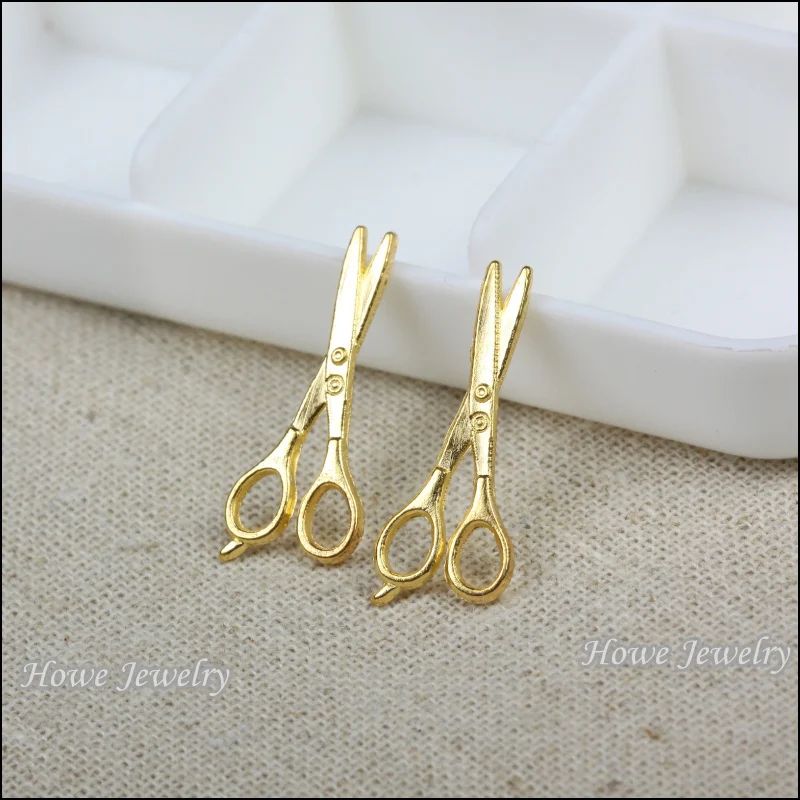 

210pcs vintage scissors pendant gold color zinc alloy Pendant DIY European Style jewelry findings C034