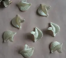 340pcs 32*35mm Beautiful ABS Pearl Leaves Leaf Beads With Hole For Hair Peice Tiaras Jewelry Scrapbooking Craft DIY