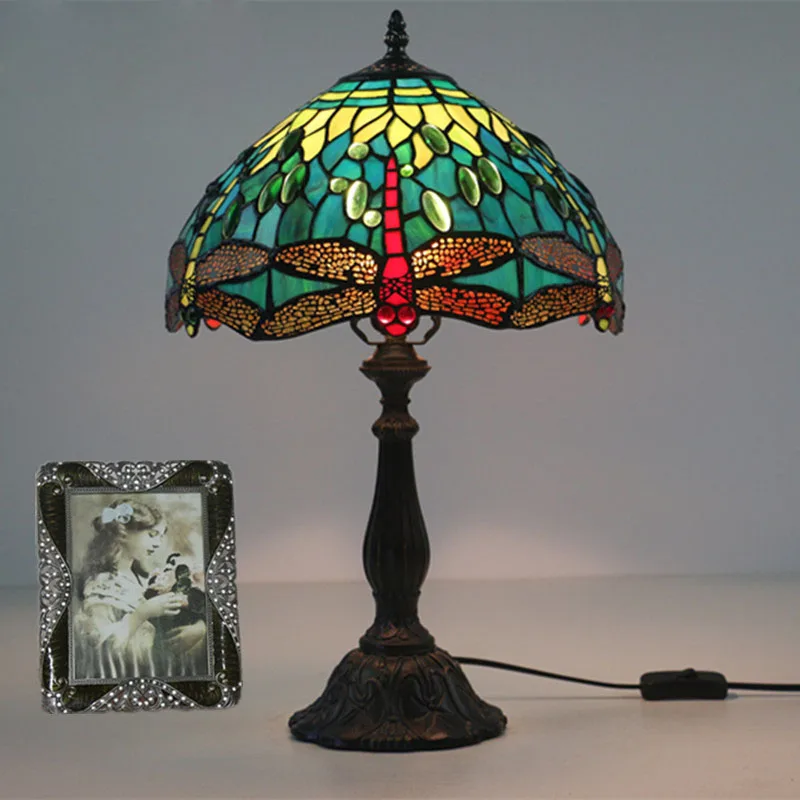 

Nordic Bar Art Deco Dragonfly Table Lamp Cake Shop Mosaic Rustic Stained Glass Bedside Desk Light European Retro Table Light