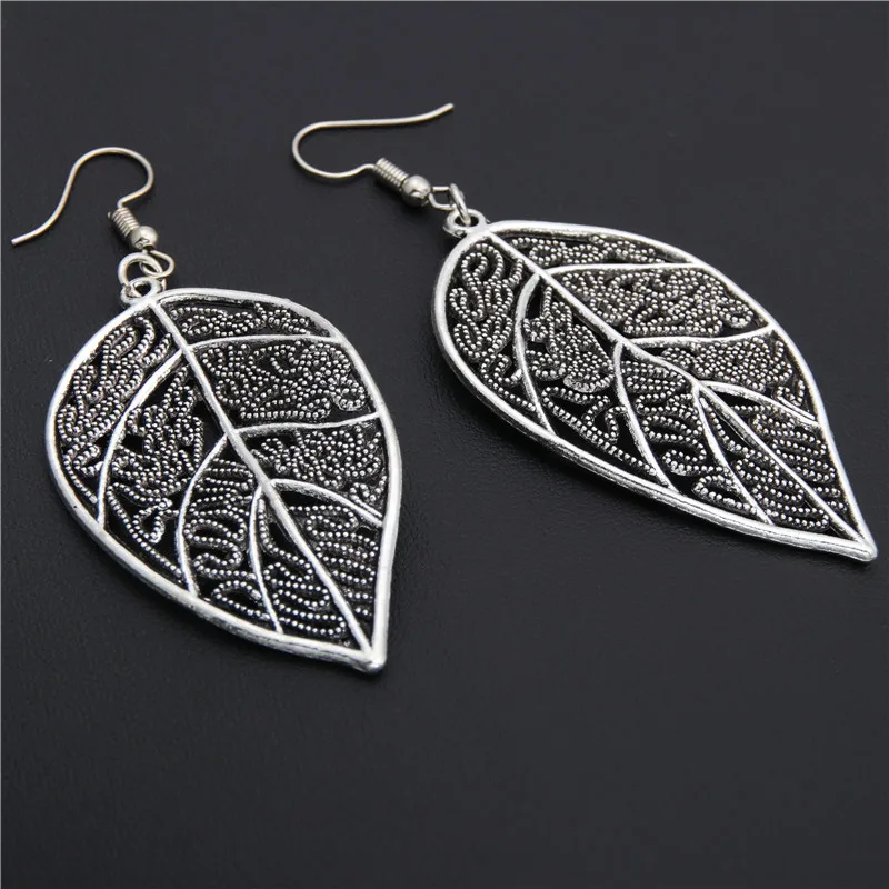 

1Pair Silver Color Natural Leaves Hollow Earrings For Women Tree Leaf Big Drop Earring Simple Beautiful Pendant Jewelry E1941