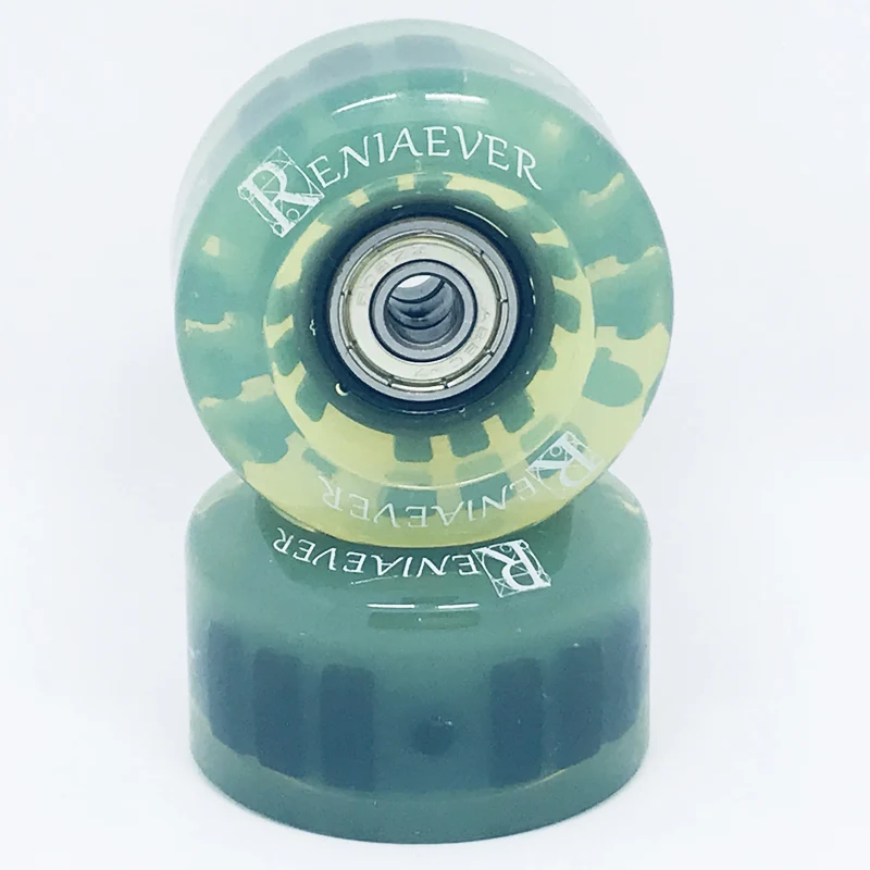 الأسطوانة تزلج أجزاء عالية انتعاش يوريتان عجلات LED فلاش 58 مللي متر * 34 مللي متر مع تحمل الأخضر (مجموعة من 8)