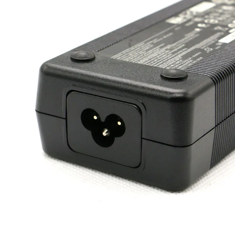 Genuine 19V 7.1A 135W 7.4*5.0mm HSTNN-HA01 Laptop AC Adapter Charger For HP NC4400 NC6300 NC6120 NC6110 NC6400 HSTNN-HA09