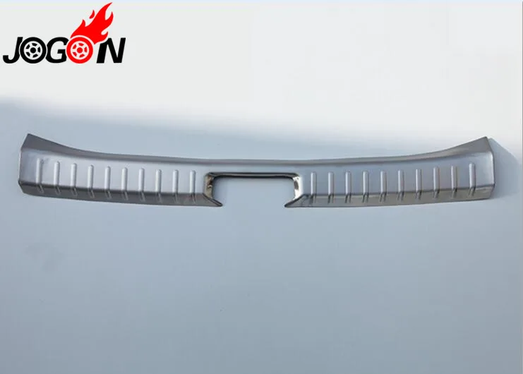 

For Toyota HILUX Fortuner 2016 2017 2018 Stainless Steel Rear Bumper Protector Tailgate Cover Door Sill Plate Trim
