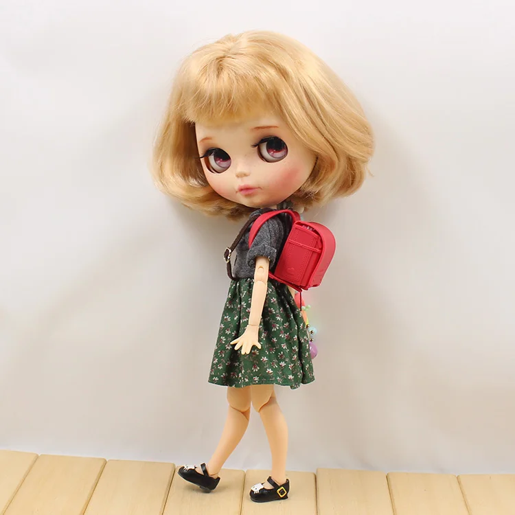 Free Shipping doll furniture 6pcs doll accessories for licca Barbie Dollhouse Best Gift Toy for Girl Free Shipping doll furniture 6pcs doll accessories for licca Barbie Dollhouse Best Gift Toy for Girl