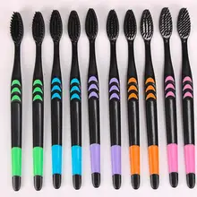 1 шт. семейная мягкая меховая зубная щетка с бамбуковым углем для взрослых в твердом переплете черного и белого цвета