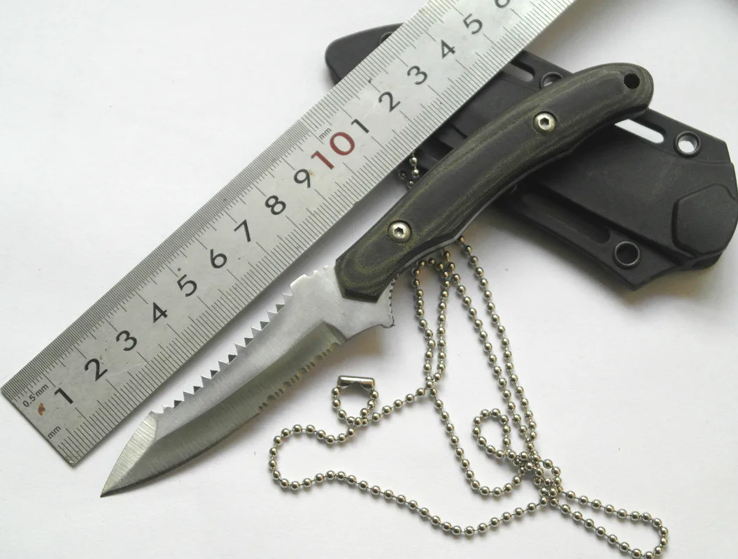 

Outdoor saber hunting knife survival camping small straight blade solid wood handle serrated fishing knife 702 teeth