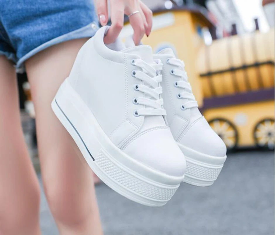 waterproof white shoes