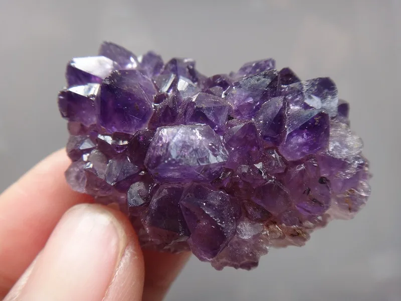 Pretty 33g NATURAL Amethyst Quartz Crystal Cluster-in Stones from Home