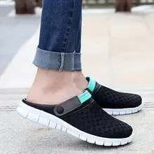 Новинка года; дышащая мужская летняя обувь; сандалии; мужские шлепанцы; Цвет черный, синий; повседневная обувь; Уличная обувь без застежки; пляжные вьетнамки