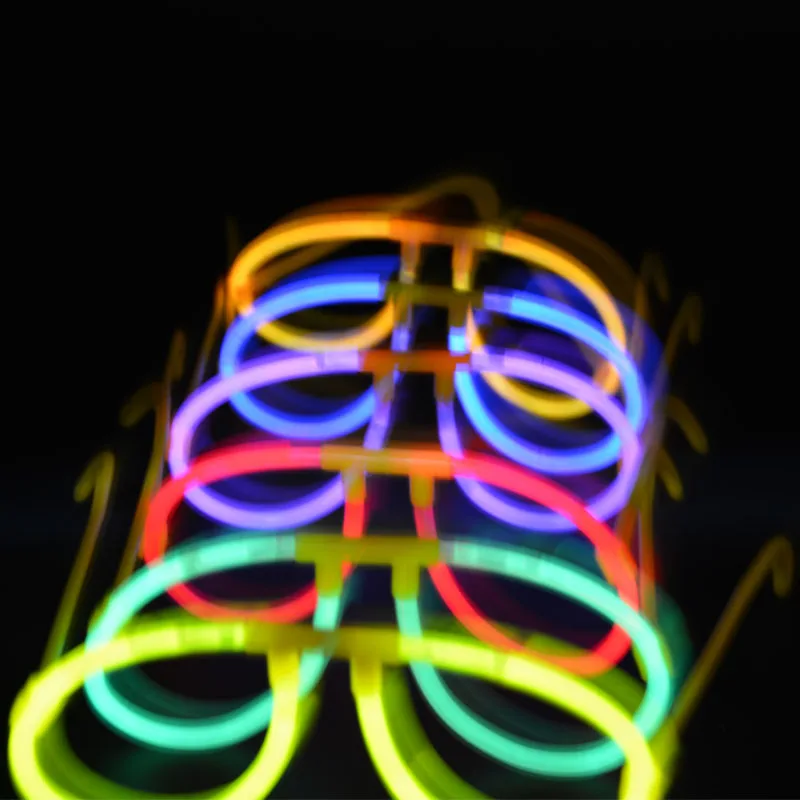 100 шт. вечерние световой свет свечение палочки флуоресценции Stick с 50 шт. Пластик очки стоит вечерние концерты поставляет Рождество