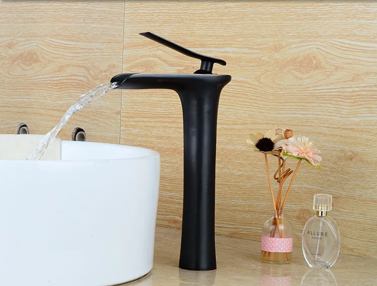  Lavatory Faucet_04.jpg