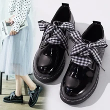 Маленькие лакированные кожаные женские туфли на шнуровке на платформе оксфорды ткань в клеточку броги с перекрестной шнуровкой Эспадрильи на Плоском Каблуке удобные лоферы женские
