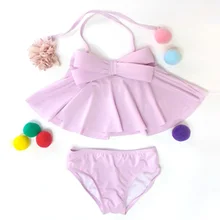 Новые Детские's Плавание Одежда для девочек Двойка Плавание костюм Grils Холтер бантом Растениеводство футболка и шорты Плавание костюм дети июля песчаный пляж костюм