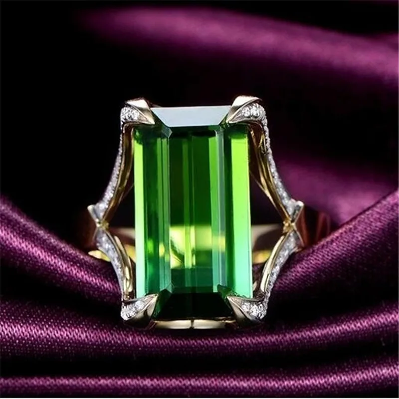 5bb24a94b8f2a816e0799d95-7-large