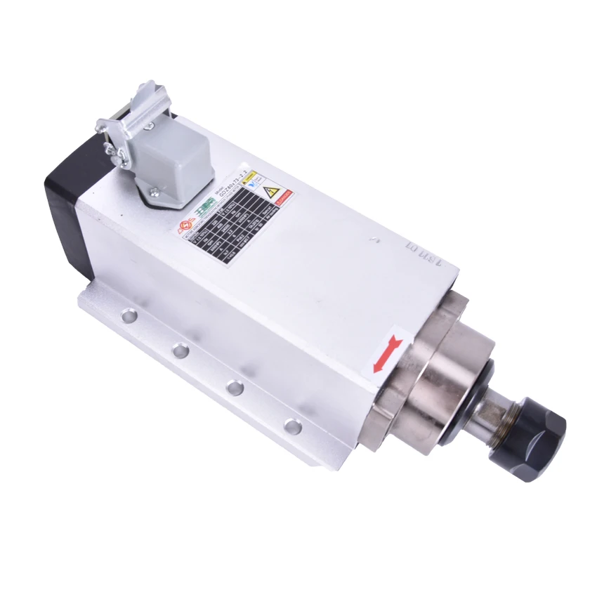 Квадратный 2.2kw шпиндель с воздушным охлаждением ER20 схода off 0 01 мм 220V мотор