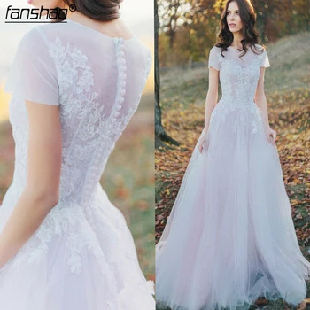 

2019 Muslim Wedding Dresses Short Sleeves Lace Illusion Flowers Dubai Arabic Boho Wedding Dress Bridal Dress