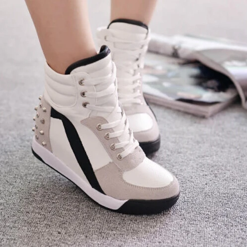 wedge heel tennis shoes
