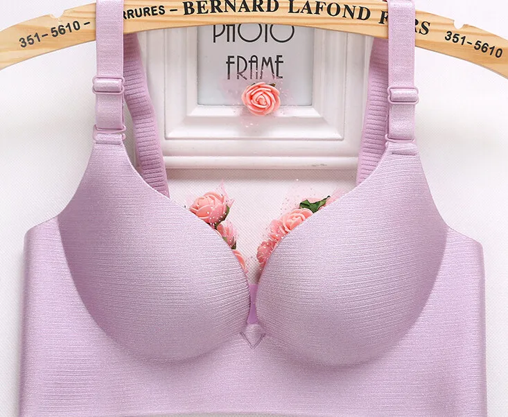 pearlized And Soild Colors Plus Size Female One Piece Bra Design Seamless Push Up Bra Comfort Women Intimates Underwear AW5291