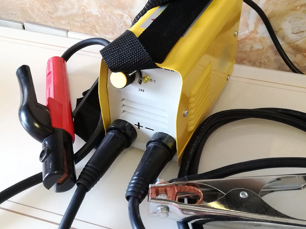 

220V 3 In1 Multi-function Welder Welding Machine For Welding