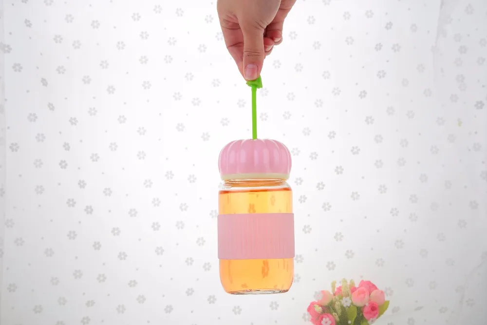 4426762190_686398848