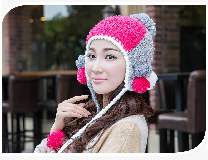 

7 Hair Bulbs Fashion Winter Women's Soft Thick Warm Handmade Knit Beanie Ear Muff Hat with Pom
