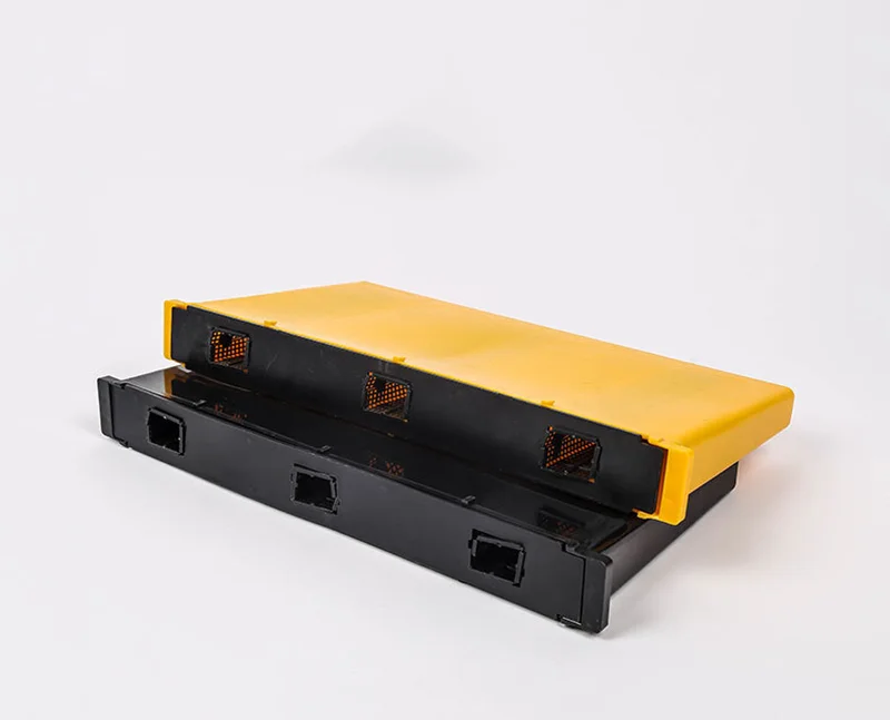 1Pc-Automatic-Bee-Feeder-Plastic-Beekeeping-Equipment-New-Tools-for-Beekeepers (1)