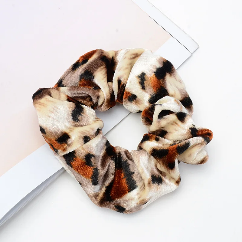 Fashion Women Vintage Leopard Print Velvet Hair Scrunchies Big Stretch Elastic Rope Bands Basic Hair Ties head wrap for women Hair Accessories