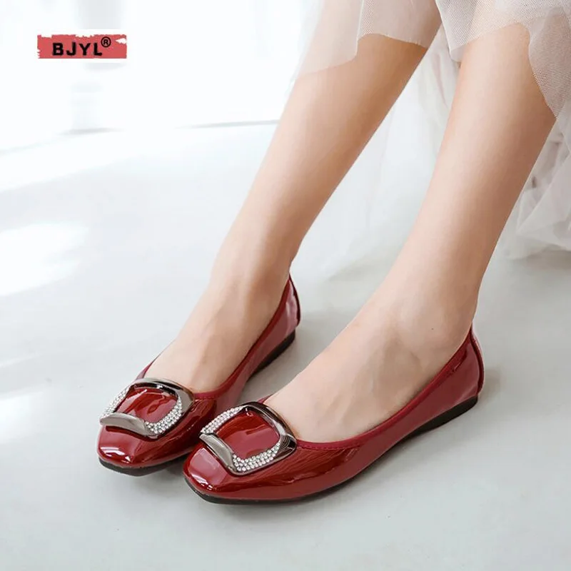 

BJYL women shoes 2019 New Spring Women Shoes Shallow Flat-soled Single Shoes Square Head Low-heeled Water Drill Shoes