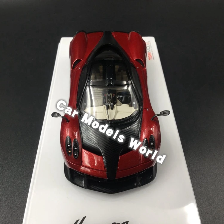 Полимерная модель автомобиля для TSM модель Huayra Pacchetto темпеста 1:43(красный)+ маленький подарок
