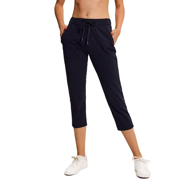 NWT, женские Капри для спортзала с карманами, 4 варианта, тянущаяся ткань, повседневный крой, спортивные Леггинсы для йоги с широкими штанинами