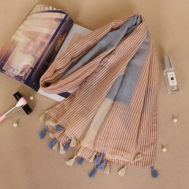 

2018 Tassels printe stripe geometric plaid viscose scarf lightweight shawls muslim spring wraps headband scarves/scarf 10pcs/lot