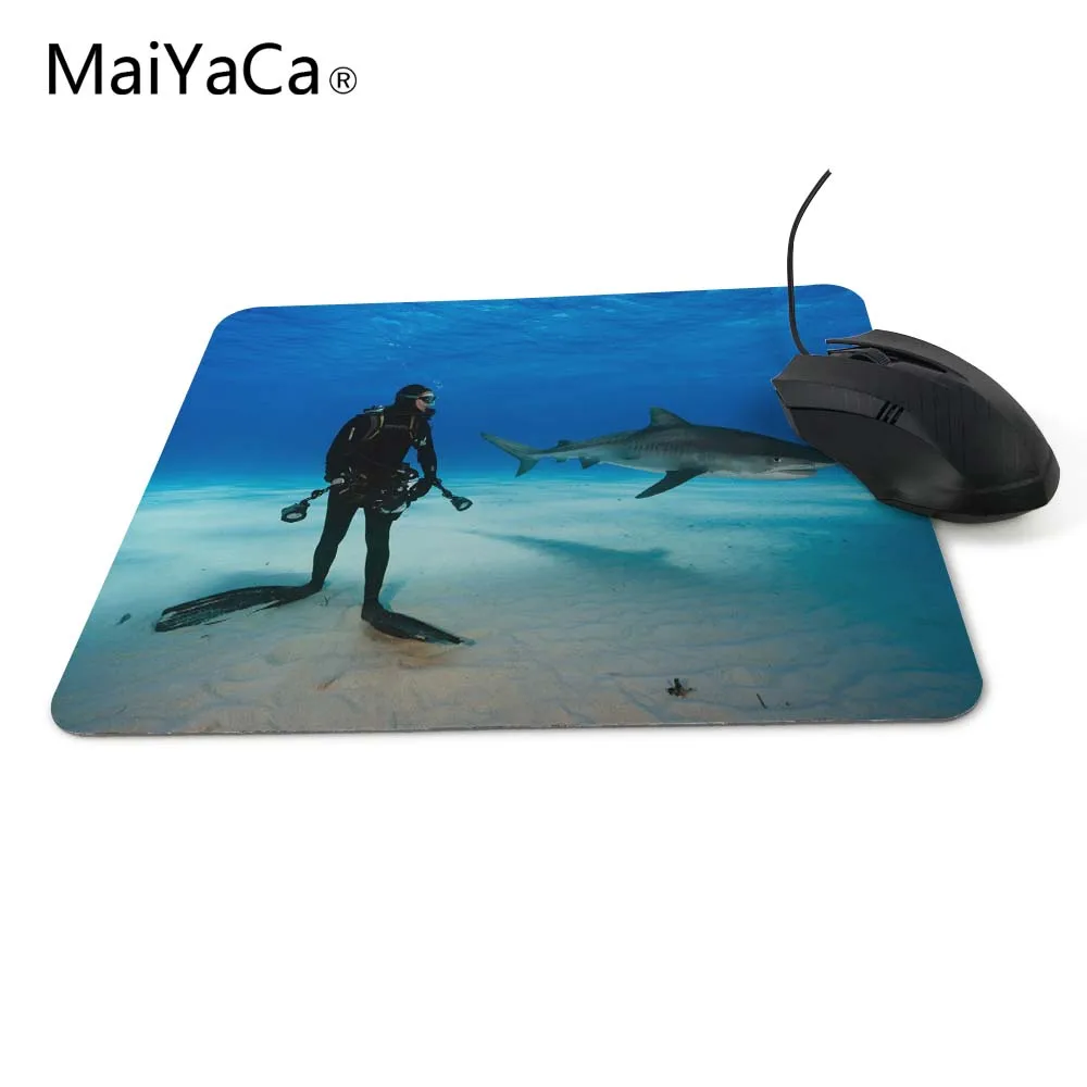 Photoshop Diver Submariner Design Mouse Pad For PC Laptop 22*18cm and 25*29cm Computer anti-skid table mat game pad