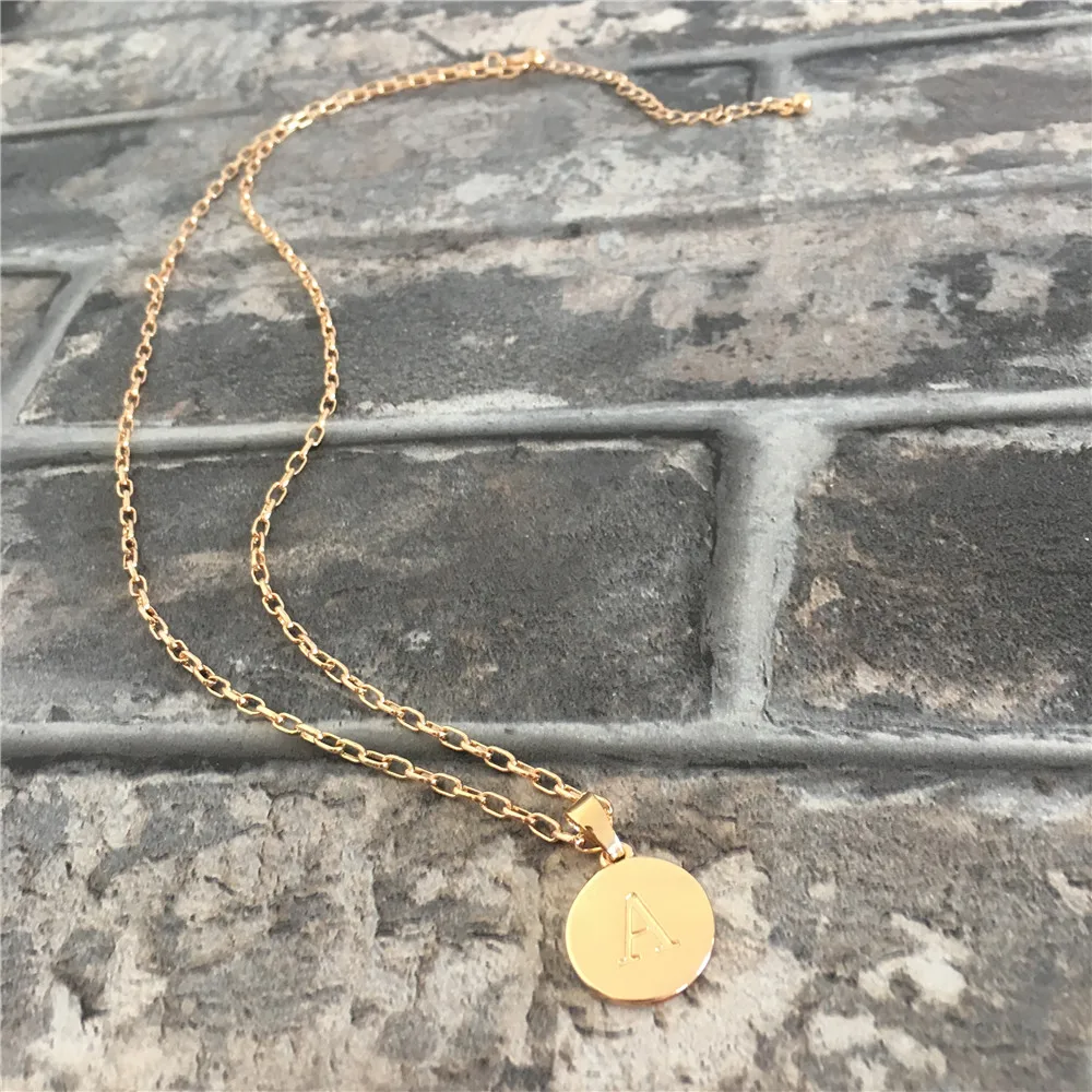 

SIMPLE GOLD COLOR PLATING LETTER ENGRAVED ROUND DISC PENDANT NECKLACE FOR WOMEN GIRL