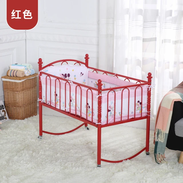 Iron Baby Crib with Mosquito Net Simple Metal Baby Bed for Sleeping Baby Crib with Roller