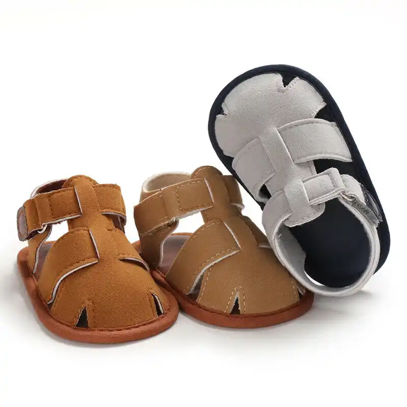 anti slip clogs