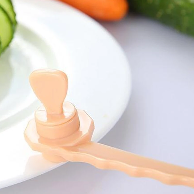 1Pcs Carrot Spiral Slicer Kitchen Vegetable Cutting Models Potato Cutter Cooking Accessories Home Gadgets Spiral Slicer Cutter 1Pcs Carrot Spiral Slicer Kitchen Vegetable Cutting Models Potato Cutter Cooking Accessories Home Gadgets Spiral Slicer Cutter